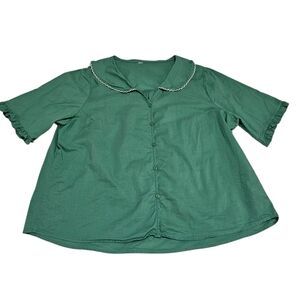 Green Buttonup Blouse Short Ruffle Sleeve Lightweight Romantic Sweetheart Collar